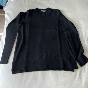 Vince black cashmere long sleeve sweater. Size XS. Freshly dry cleaned!